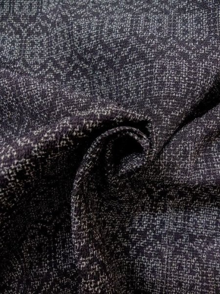 画像9: M0713B  単衣 女性用着物  シルク(正絹) 深い 紫み 灰色, 亀甲 【中古】 【USED】 【リサイクル】 ★★★★☆ (9)