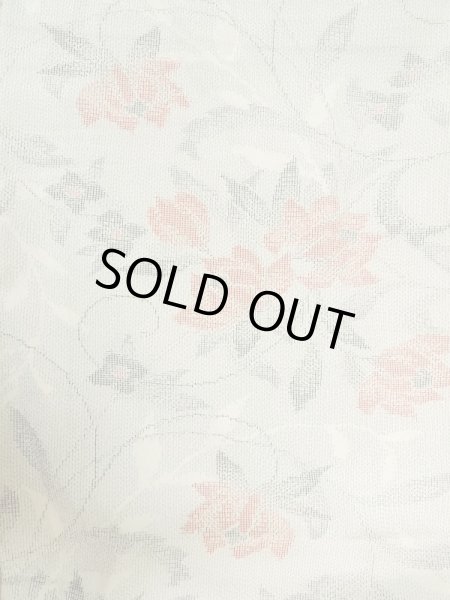 画像4: M0713C  単衣 女性用着物  シルク（正絹）  薄い 灰色, 花 【中古】 【USED】 【リサイクル】 ★★★☆☆ (4)