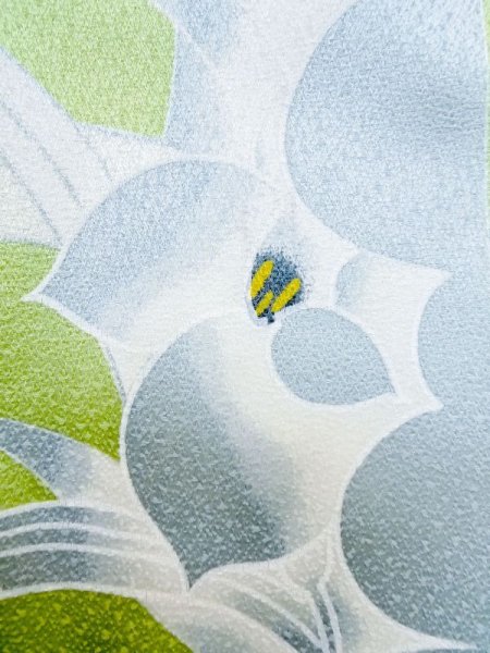 画像5: M0720D Mint  小紋 女性用着物  シルク(正絹)  光沢のある 黄緑色, 花 【中古】 【USED】 【リサイクル】 ★★★★☆ (5)