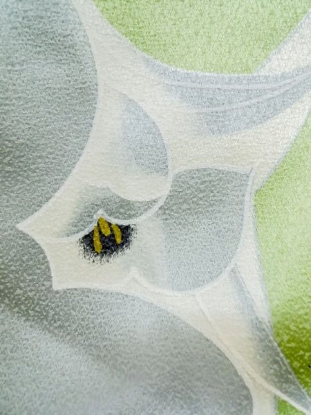 画像7: M0720D Mint  小紋 女性用着物  シルク(正絹)  光沢のある 黄緑色, 花 【中古】 【USED】 【リサイクル】 ★★★★☆ (7)