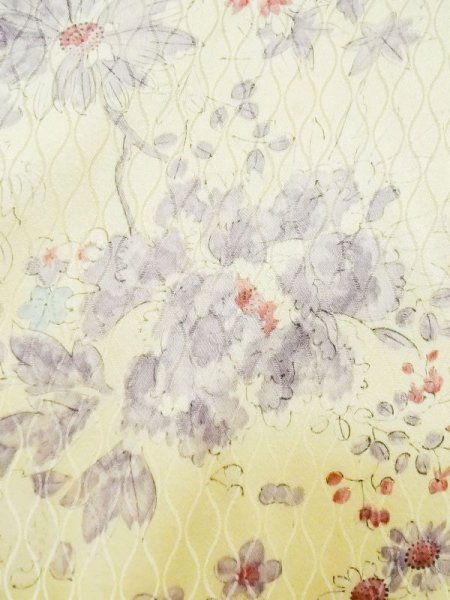 画像5: M0720F  小紋 女性用着物  シルク（正絹）   アイボリー, 花 【中古】 【USED】 【リサイクル】 ★★☆☆☆ (5)