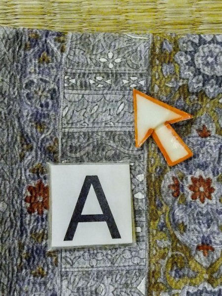 画像14: M0720Q  小紋 女性用着物  シルク(正絹)   灰色, 花 【中古】 【USED】 【リサイクル】 ★★★☆☆ (14)