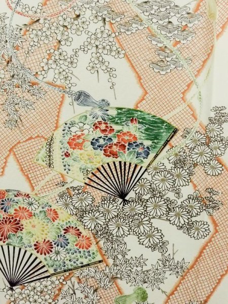 画像4: M0720V Mint  小紋 女性用着物  シルク(正絹)  薄い 橙色, ぼたん 【中古】 【USED】 【リサイクル】 ★★★★☆ (4)