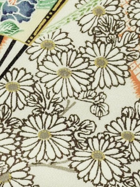 画像7: M0720V Mint  小紋 女性用着物  シルク(正絹)  薄い 橙色, ぼたん 【中古】 【USED】 【リサイクル】 ★★★★☆ (7)