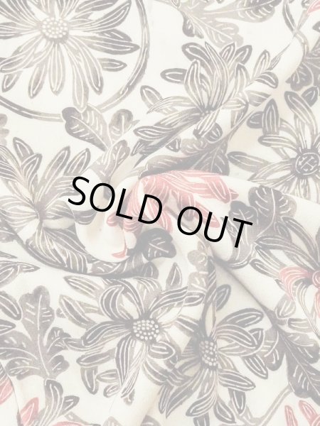 画像10: M0720W  小紋 女性用着物  シルク(正絹)   アイボリー, 菊 【中古】 【USED】 【リサイクル】 ★★☆☆☆ (10)