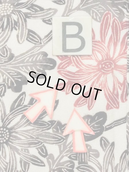 画像13: M0720W  小紋 女性用着物  シルク(正絹)   アイボリー, 菊 【中古】 【USED】 【リサイクル】 ★★☆☆☆ (13)