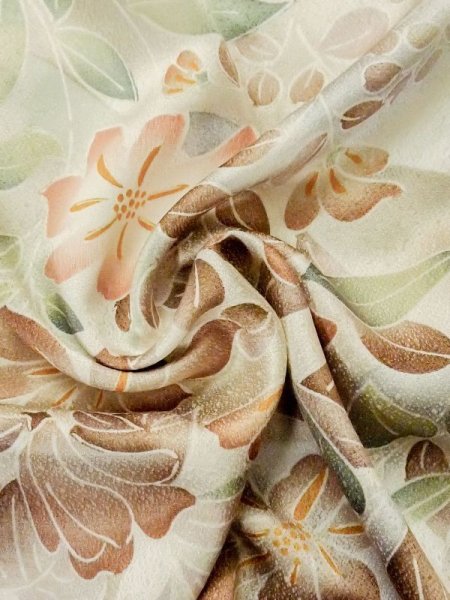 画像12: M0720X  小紋 女性用着物  シルク(正絹)   ベージュ, 花 【中古】 【USED】 【リサイクル】 ★★★★☆ (12)