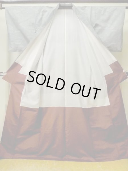 画像2: M0721B  紬 女性用着物  シルク（正絹）  灰色がかった マルチカラー, 家 【中古】 【USED】 【リサイクル】 ★★☆☆☆ (2)