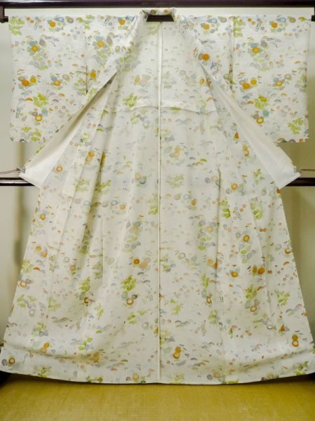 画像2: M0721C  夏物 女性用着物  シルク(正絹)   アイボリー, 菊 【中古】 【USED】 【リサイクル】 ★★☆☆☆ (2)