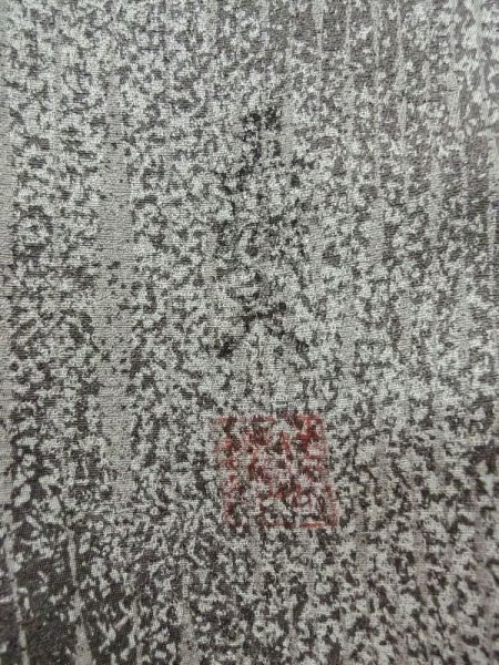 画像3: M0728A Mint  小紋 女性用着物 丹後ちりめん シルク(正絹)   灰色, 抽象的模様 【中古】 【USED】 【リサイクル】 ★★★★★ (3)