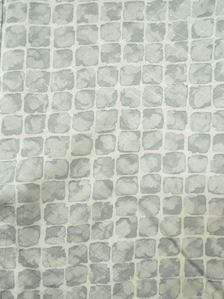 画像3: M0728C Mint  小紋 女性用着物  シルク(正絹)   灰色, 四角 【中古】 【USED】 【リサイクル】 ★★★★☆ (3)