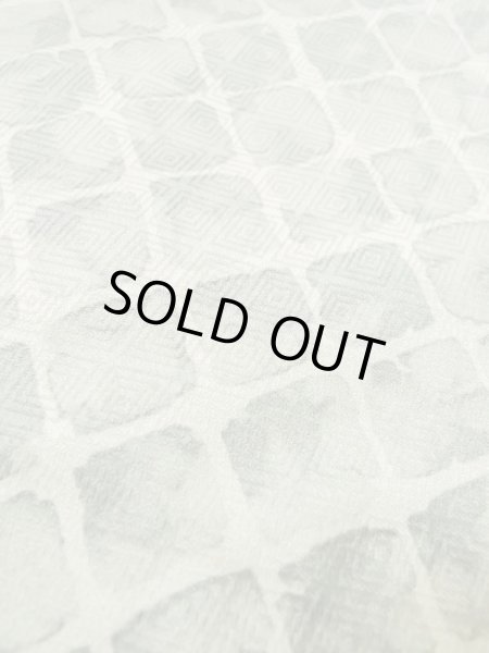 画像8: M0728C Mint  小紋 女性用着物  シルク（正絹）   灰色, 四角 【中古】 【USED】 【リサイクル】 ★★★★☆ (8)