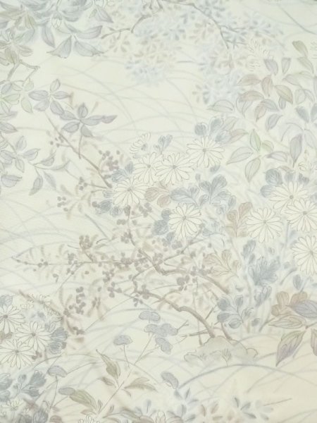 画像3: M0728E  小紋 女性用着物  シルク(正絹)   オフ ホワイト, 花 【中古】 【USED】 【リサイクル】 ★★☆☆☆ (3)