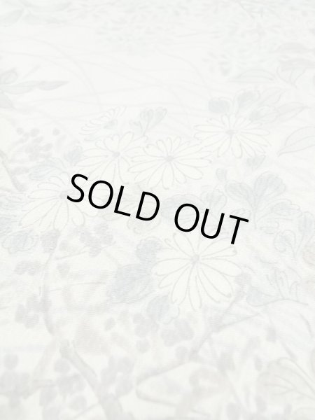 画像8: M0728E  小紋 女性用着物  シルク（正絹）   オフ　ホワイト, 花 【中古】 【USED】 【リサイクル】 ★★☆☆☆ (8)