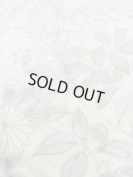 画像10: M0728E  小紋 女性用着物  シルク（正絹）   オフ　ホワイト, 花 【中古】 【USED】 【リサイクル】 ★★☆☆☆ (10)