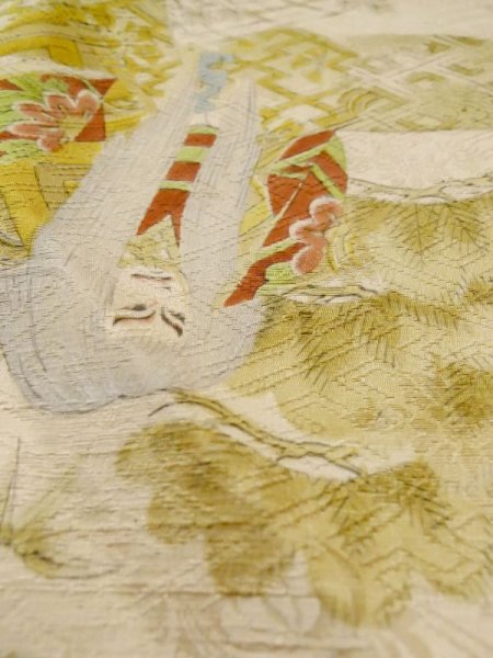 画像10: M0728H Mint  小紋 女性用着物 歌舞伎柄 シルク(正絹)   ベージュ, ぼたん 【中古】 【USED】 【リサイクル】 ★★★★☆ (10)