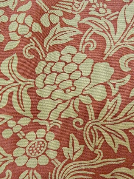 画像6: M0728K  小紋 女性用着物  シルク(正絹)   ベージュ, 花 【中古】 【USED】 【リサイクル】 ★★☆☆☆ (6)