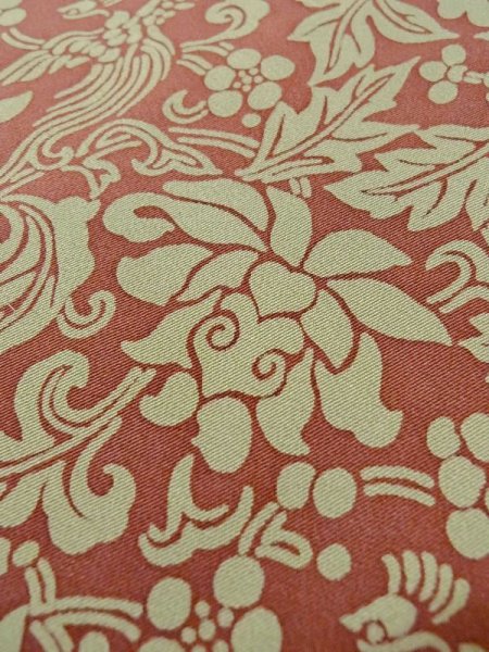 画像8: M0728K  小紋 女性用着物  シルク(正絹)   ベージュ, 花 【中古】 【USED】 【リサイクル】 ★★☆☆☆ (8)