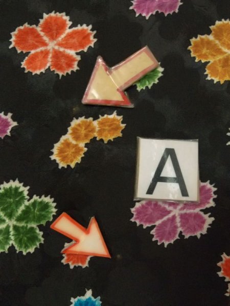 画像14: M0728T  小紋 女性用着物  シルク(正絹)   黒, 花 【中古】 【USED】 【リサイクル】 ★★★☆☆ (14)