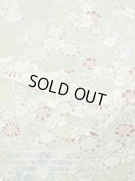 画像5: M0728U  小紋 女性用着物  シルク（正絹）  淡い 緑色, ぼたん 【中古】 【USED】 【リサイクル】 ★★★★☆ (5)