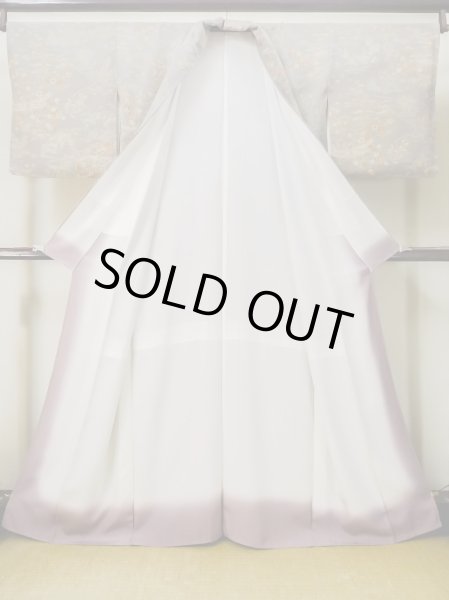 画像2: M0728V Mint  小紋 女性用着物  シルク(正絹)  灰色がかった マルチカラー, 菊 灰色がかった【中古】 【USED】 【リサイクル】 ★★★★☆ (2)