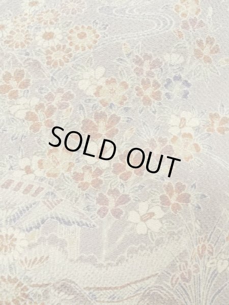 画像5: M0728V Mint  小紋 女性用着物  シルク(正絹)  灰色がかった マルチカラー, 菊 灰色がかった【中古】 【USED】 【リサイクル】 ★★★★☆ (5)