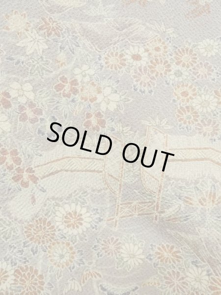 画像7: M0728V Mint  小紋 女性用着物  シルク(正絹)  灰色がかった マルチカラー, 菊 灰色がかった【中古】 【USED】 【リサイクル】 ★★★★☆ (7)