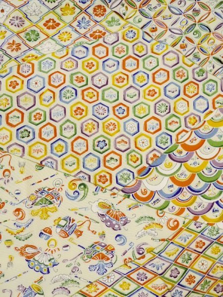 画像3: M0729A Mint  小紋 女性用着物  シルク(正絹)   アイボリー, 菊 【中古】 【USED】 【リサイクル】 ★★★★☆ (3)