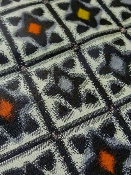 画像8: M0808H  女性用 単衣  シルク(正絹)   アイボリー, 幾何学模様 【中古】 【USED】 【リサイクル】 ★★☆☆☆ (8)