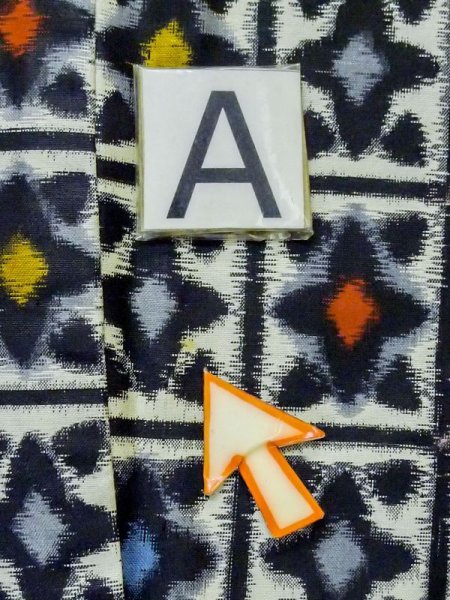 画像12: M0808H  女性用 単衣  シルク(正絹)   アイボリー, 幾何学模様 【中古】 【USED】 【リサイクル】 ★★☆☆☆ (12)