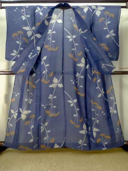 画像2: M0808W  女性用 小地谷縮 全体汚れ/染み 麻   紺, 花 【中古】 【USED】 【リサイクル】 ★☆☆☆☆ (2)