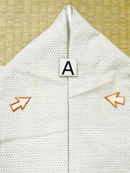 画像12: M0818A  女性用 単衣  シルク(正絹)   白, 縞 【中古】 【USED】 【リサイクル】 ★☆☆☆☆ (12)