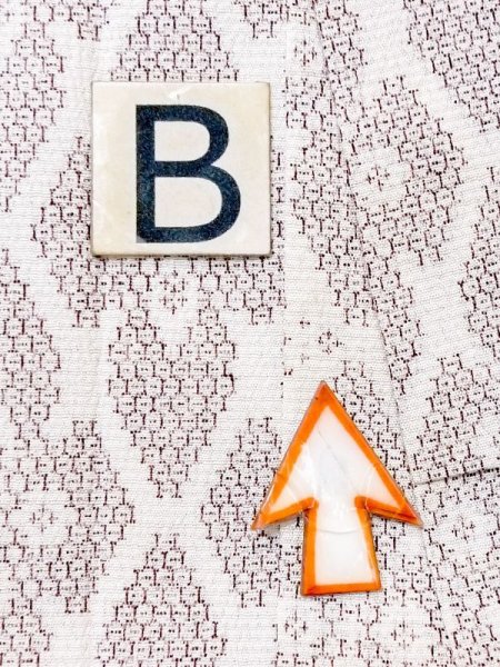 画像13: M0818M  女性用 単衣  シルク(正絹)  灰色がかった 赤色, 花菱 【中古】 【USED】 【リサイクル】 ★★☆☆☆ (13)