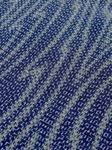 画像9: M0818O  女性用 単衣 遠州椿柄 シルク(正絹)   紺, 花 【中古】 【USED】 【リサイクル】 ★★☆☆☆ (9)