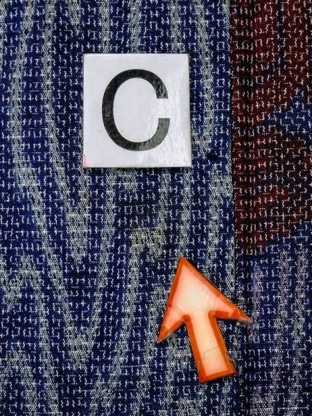 画像16: M0818O  女性用 単衣 遠州椿柄 シルク(正絹)   紺, 花 【中古】 【USED】 【リサイクル】 ★★☆☆☆ (16)