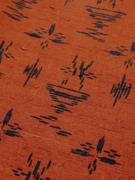 画像7: M0829C  女性用 道行  シルク(正絹)   朱赤, 抽象的模様 【中古】 【USED】 【リサイクル】 ★★☆☆☆ (7)