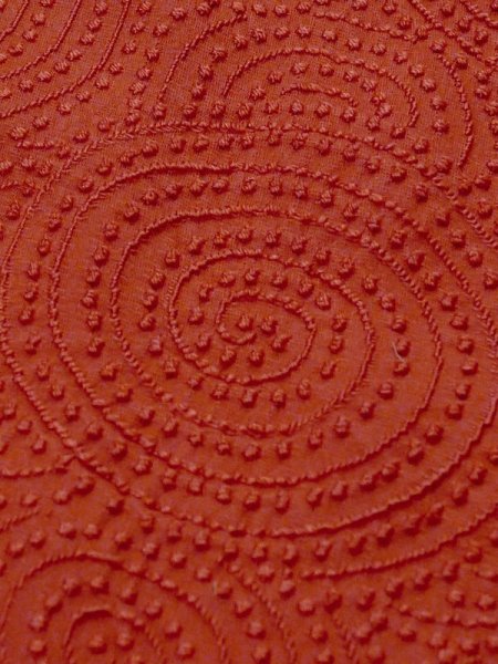 画像7: M0829E  女性用 道行  シルク(正絹) 深い 鮮やか 珊瑚色, うず 【中古】 【USED】 【リサイクル】 ★★☆☆☆ (7)