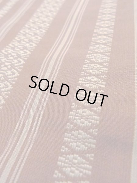 画像8: M0901F 半幅帯 女性用着物 シルク(正絹)   えんじ 献上柄 【中古】 【USED】 【リサイクル】 ★★☆☆☆ (8)