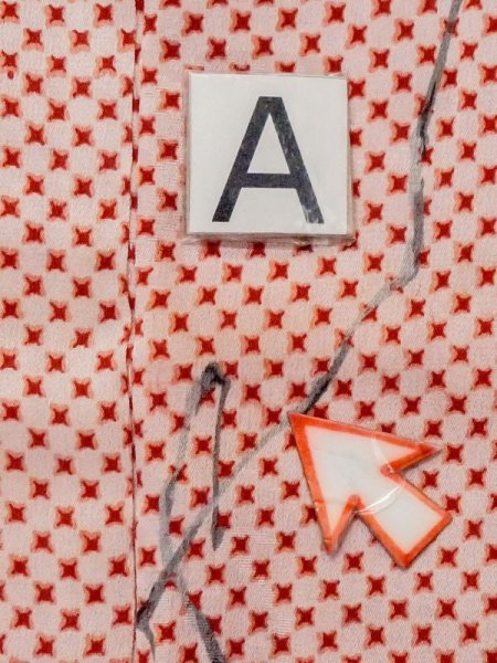 画像12: M0907C  女性用 羽織 折り鶴柄 シルク(正絹) 淡い 薄い 珊瑚色, 抽象的模様 【中古】 【USED】 【リサイクル】 ★★☆☆☆ (12)