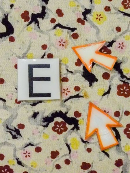 画像17: M0907D  女性用 羽織  シルク(正絹) 淡い 薄い 緑色, 梅 【中古】 【USED】 【リサイクル】 ★★☆☆☆ (17)