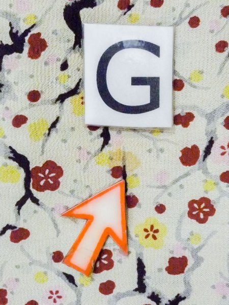 画像19: M0907D  女性用 羽織  シルク(正絹) 淡い 薄い 緑色, 梅 【中古】 【USED】 【リサイクル】 ★★☆☆☆ (19)