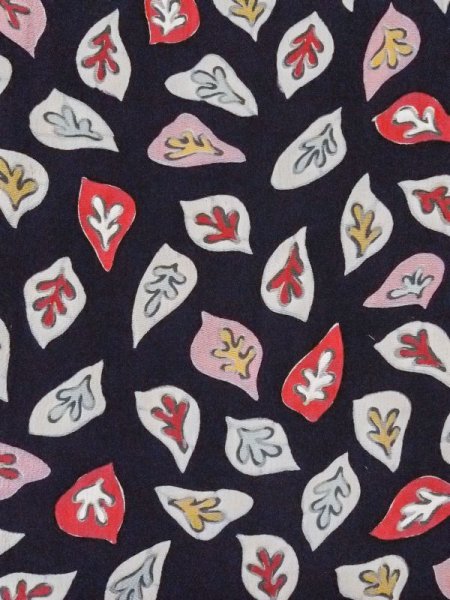 画像4: M0907G  女性用 羽織  シルク(正絹)   黒, 葉 【中古】 【USED】 【リサイクル】 ★☆☆☆☆ (4)