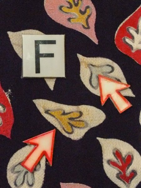 画像19: M0907G  女性用 羽織  シルク(正絹)   黒, 葉 【中古】 【USED】 【リサイクル】 ★☆☆☆☆ (19)