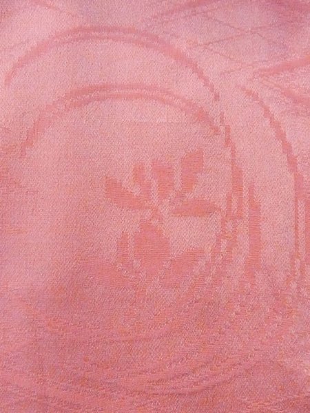画像8: M0907I  女性用 羽織 地紋:笹、菱柄 シルク(正絹)   桃色, 桐 【中古】 【USED】 【リサイクル】 ★★☆☆☆ (8)