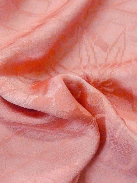 画像14: M0907I  女性用 羽織 地紋:笹、菱柄 シルク(正絹)   桃色, 桐 【中古】 【USED】 【リサイクル】 ★★☆☆☆ (14)