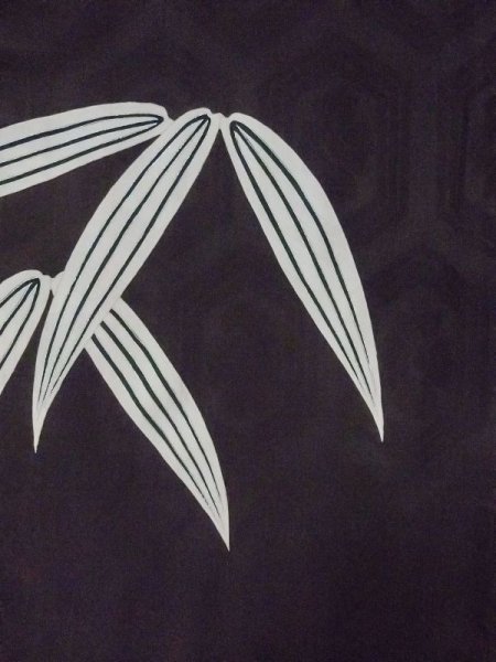 画像3: M0907J  女性用 羽織  シルク(正絹)   黒, 松/松葉 【中古】 【USED】 【リサイクル】 ★★☆☆☆ (3)