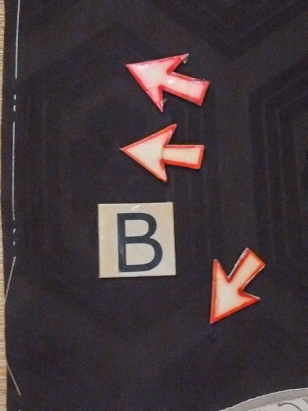 画像17: M0907J  女性用 羽織  シルク(正絹)   黒, 松/松葉 【中古】 【USED】 【リサイクル】 ★★☆☆☆ (17)