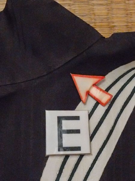 画像19: M0907J  女性用 羽織  シルク(正絹)   黒, 松/松葉 【中古】 【USED】 【リサイクル】 ★★☆☆☆ (19)