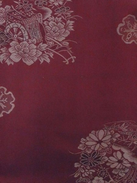 画像4: M0907L  女性用 羽織 撫子柄 シルク(正絹)  深い 赤色, ぼたん 【中古】 【USED】 【リサイクル】 ★★☆☆☆ (4)