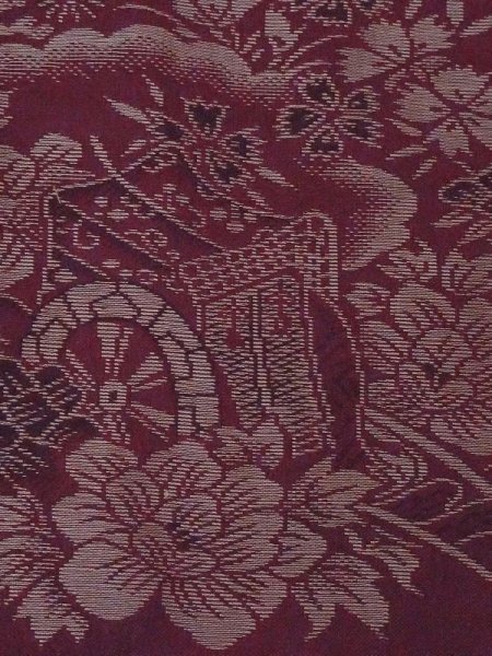 画像6: M0907L  女性用 羽織 撫子柄 シルク(正絹)  深い 赤色, ぼたん 【中古】 【USED】 【リサイクル】 ★★☆☆☆ (6)